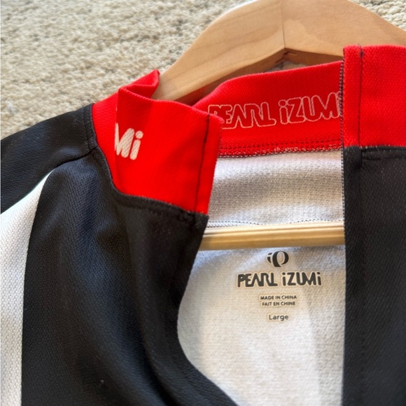 Pearl Izumi Men's L Bold Cycling Shirt - Black, Red, White GUC - Picture 13 of 16